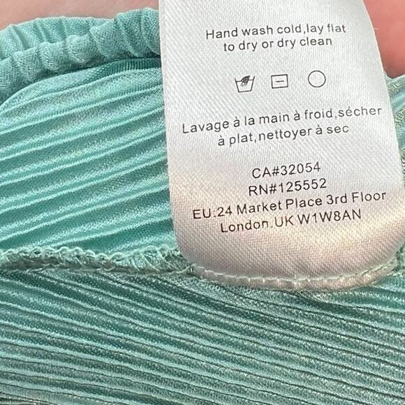 Anthropologie Dolan Lettuce-Hem Buttondown Top Pleated Flare Sleeve Blue Large - Picture 10 of 10